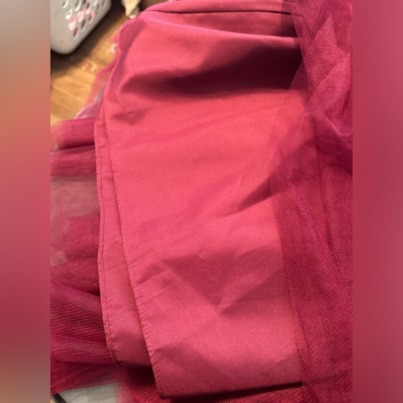 EUC Burgundy Tulle & Inside Lining Formal Dress Top Neck Tie Size 18 W - Picture 14 of 16